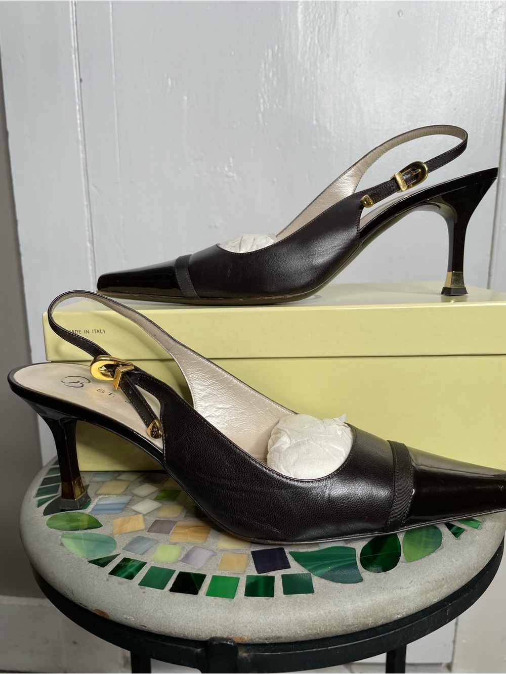 St. John Classic Cybele Brown Slingback Pointed Toe Stiletto Heel Pump US 7.5